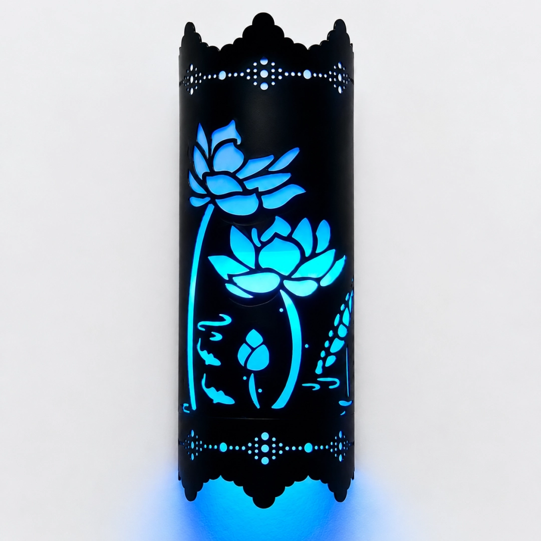Twin Lily Lamp